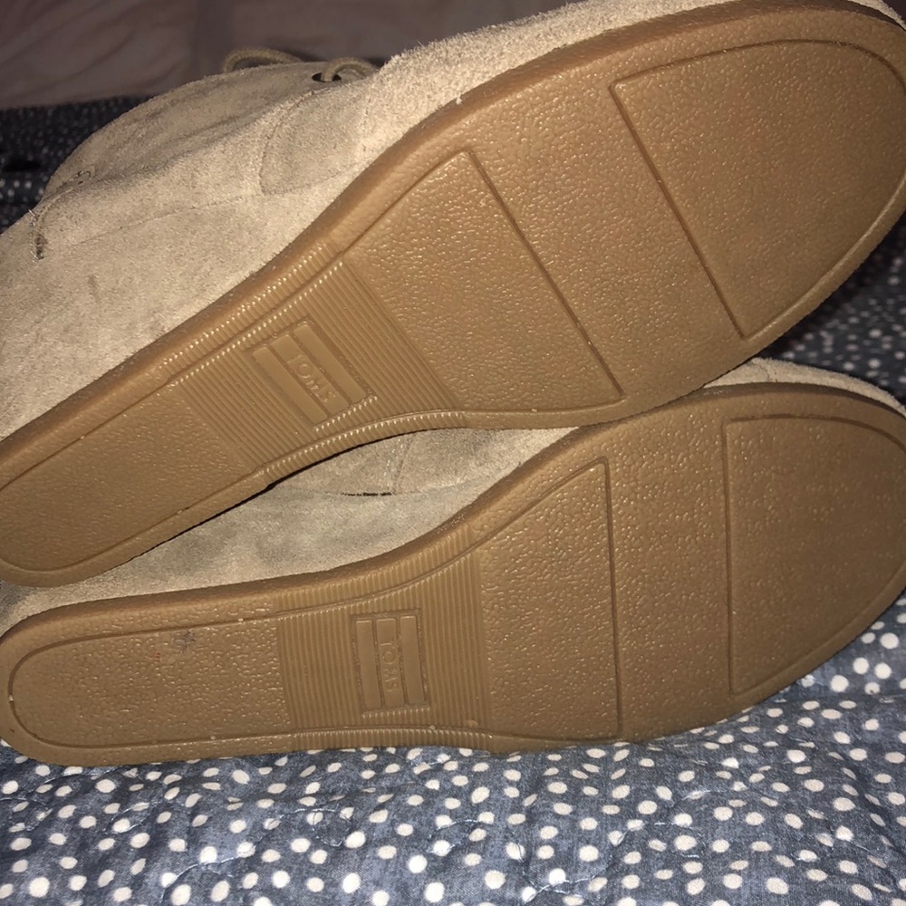 Toms size 8 wedge booties - Picture 5 of 5